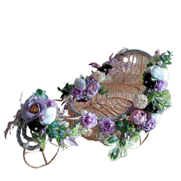 Elegance floral cycle display cherished small items