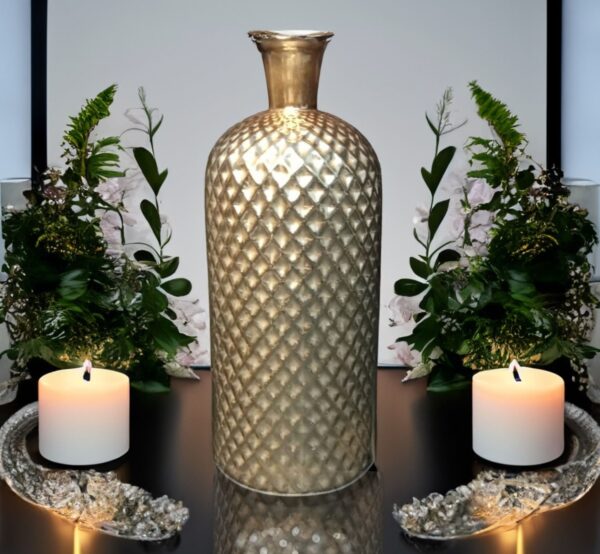 elegant Golden glass vase Captivating centerpiece